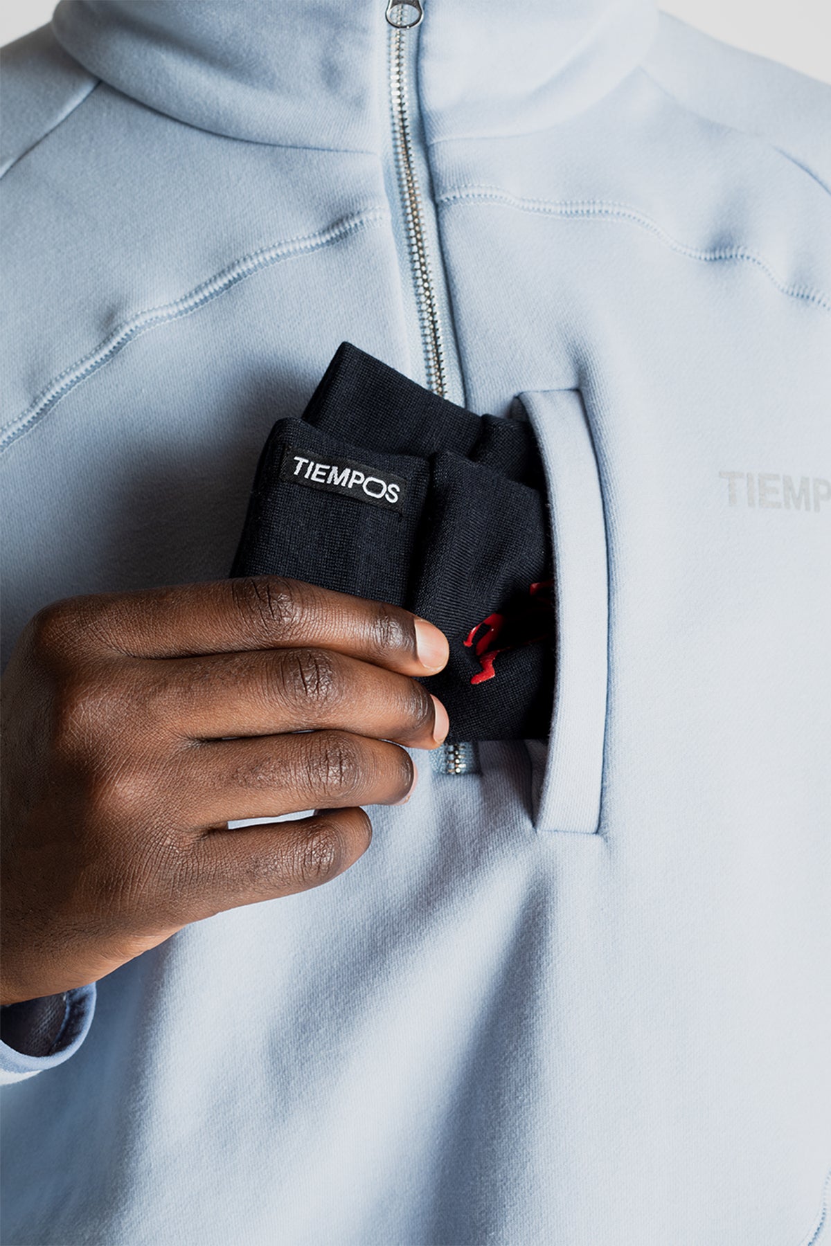 TIEMPOS Spotted Half-Zip