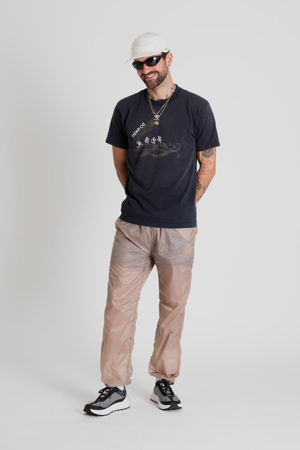 Tiempos_Ultralight_Post_Run_Pants_Taupe